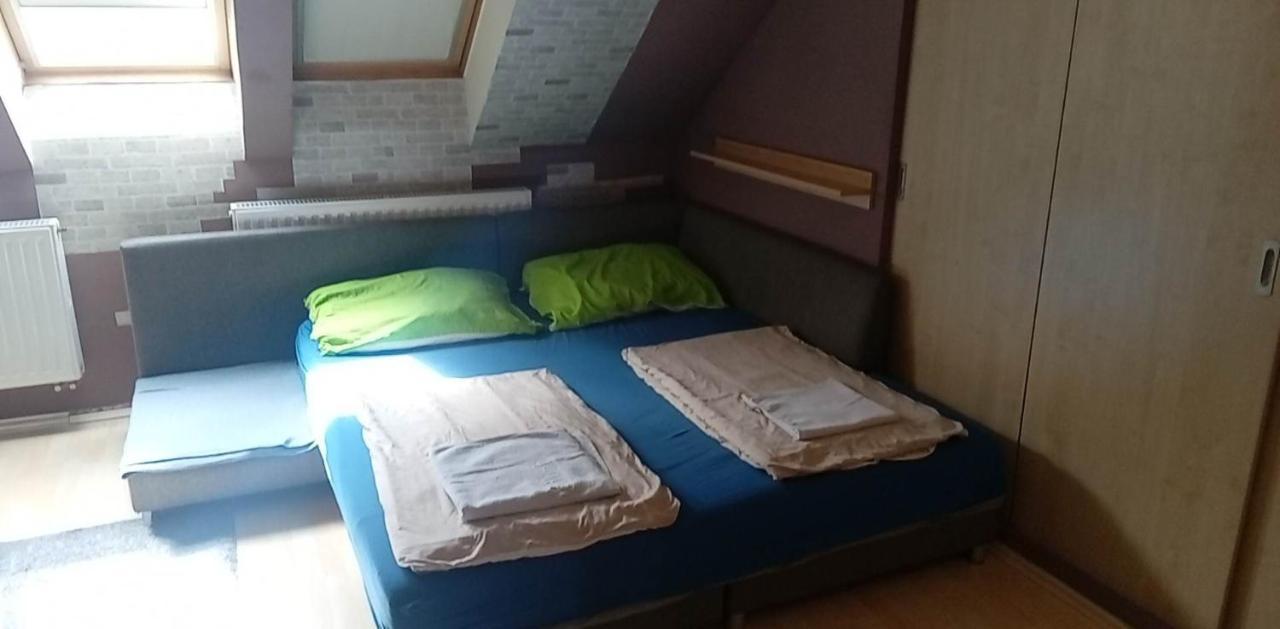 Apartamento Levendula Bekescsaba Exterior foto